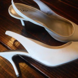 Slingback Pumps